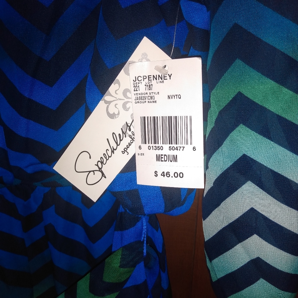 NWT Speechless Chiffon Zig-zag Dress - Medium - Picture 2 of 2